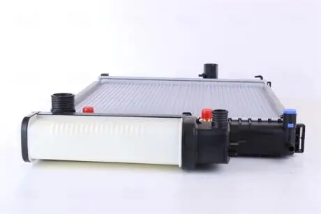 Радіатор, охолодження двигуна Nissens 60709A