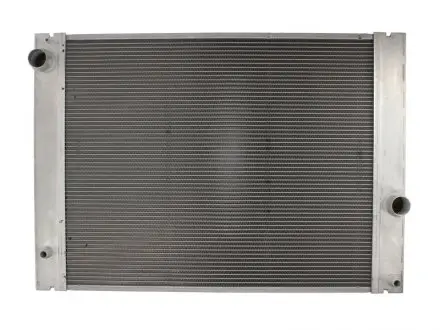 Радиатор, охлаждение двигателя Nissens 60772