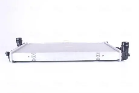 Радиатор, охлаждение двигателя Nissens 60806