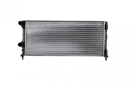 Радиатор, охлаждение двигателя Nissens 61765 (фото 1)