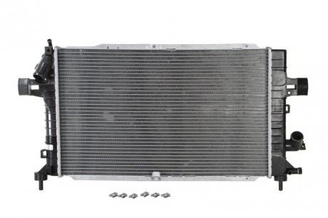 Радиатор, охлаждение двигателя Nissens 63029A