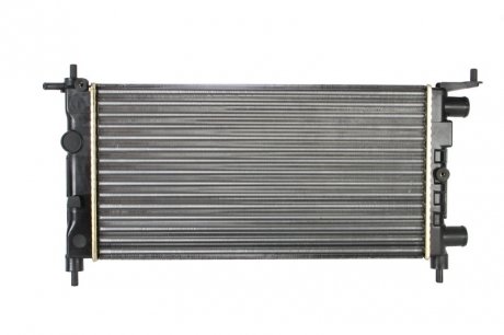 Радиатор, охлаждение двигателя Nissens 63290 (фото 1)