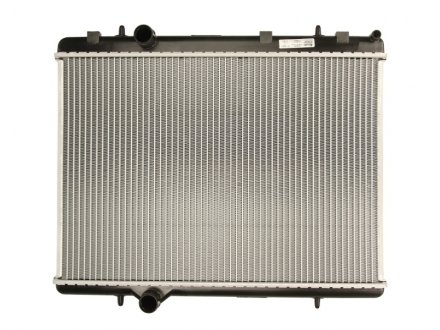 Радиатор, охлаждение двигателя Nissens 636006