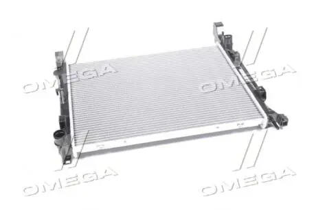 Радиатор, охлаждение двигателя Nissens 637618