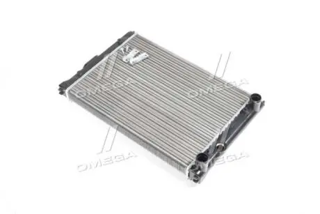 Радиатор, охлаждение двигателя Nissens 639981