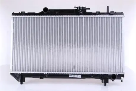 Радиатор, охлаждение двигателя Nissens 64837A