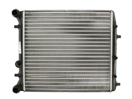 Радиатор, охлаждение двигателя Nissens 652691 (фото 1)
