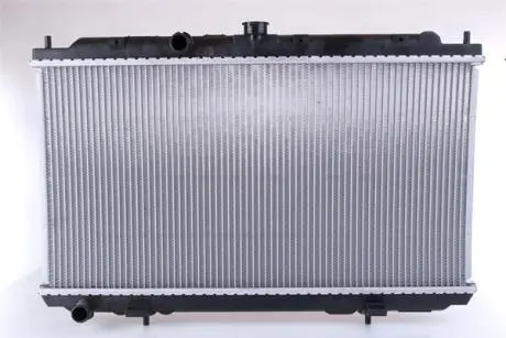 Радиатор двигателя nissan almera 1.5dci 00- Nissens 67350A