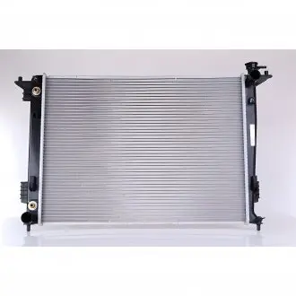Радиатор, охлаждение двигателя Nissens 67514
