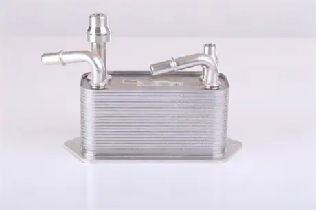 Масляный радиатор LAND ROVER RANGE ROVER III 3.6D 04.06-08.12 Nissens 91283