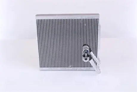 Випарник Nissens 92375