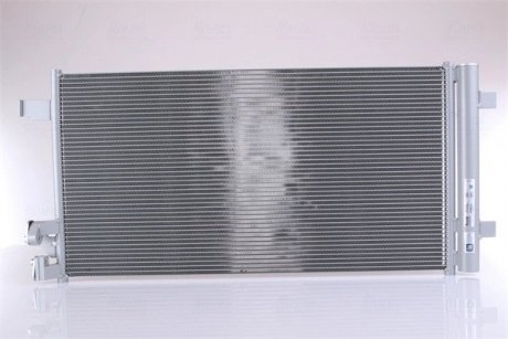 Радиатор кондиционера воздуха Nissens 941193 (фото 1)