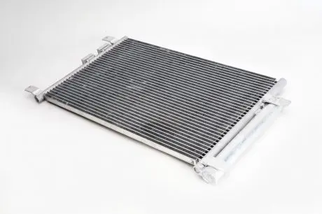 Радіатор кондиціонера повітря Nissens 94746