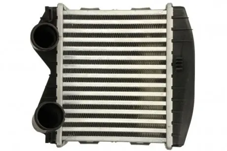 Інтеркулер Nissens 96893