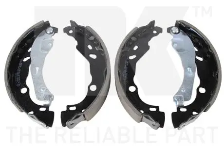 Комплект тормозных колодок NK 2739690