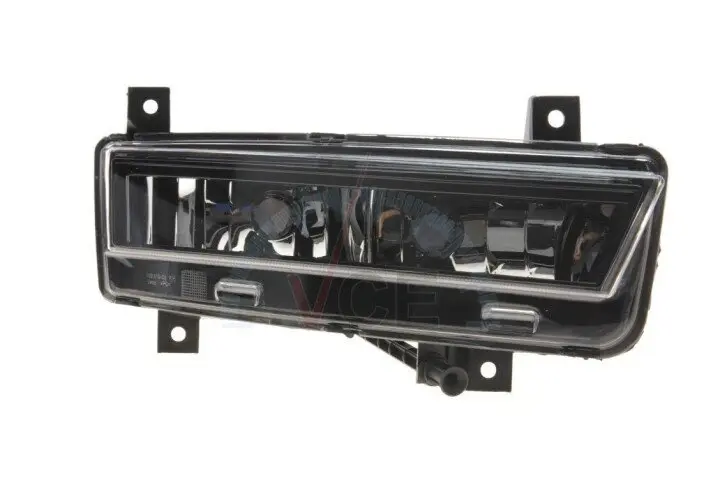 Фото 1 - Фара противотуманная Skoda Ostvia 2.0 TDI 13-(R) NOVA 5E0941702A Фара противотуманная Skoda Ostvia 2.0 TDI 13-(R) NOVA 5E0941702A (фото 1)