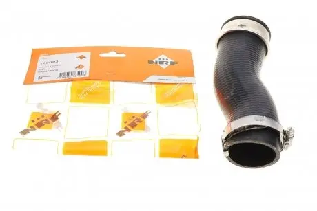 Патрубок інтеркулера NRF 166093