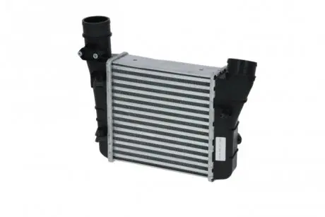 Интеркулер audi a4 00- NRF 30251