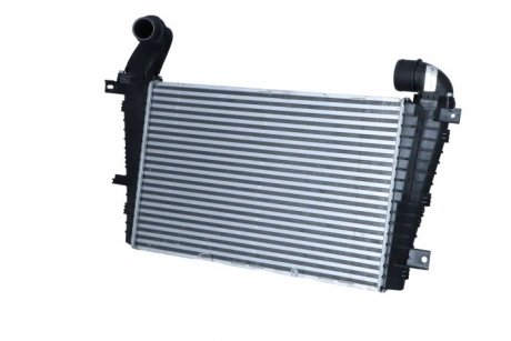 Радиатор промежуточного охладителя astra h 1.7cdti NRF 30300 (фото 1)