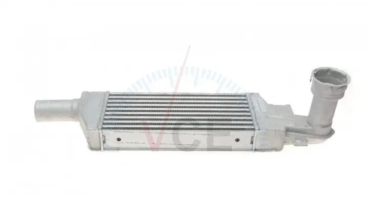 Интеркуллер NRF 30903 (фото 1)