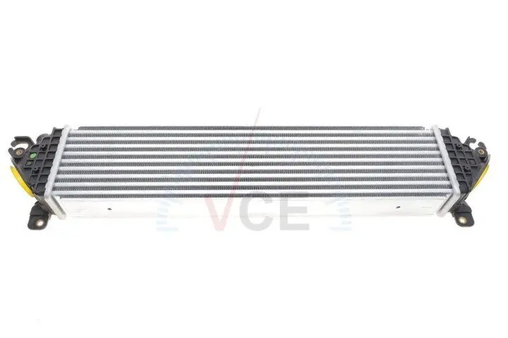 Интеркуллер NRF 30964 (фото 1)