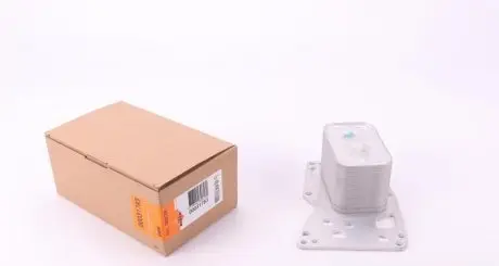 Масляный радиатор, двигательное масло NRF 31783