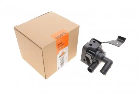 Водяний насос NRF 390046