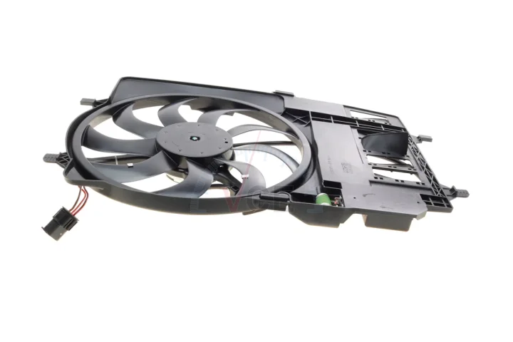 Вентилятор, охолодження двигуна NRF 47301 (фото 1)