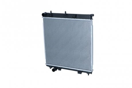 Радиатор охлаждения двигателя NRF 50429 (фото 1)