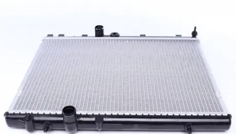 Радиатор, охлаждение двигателя NRF 50435