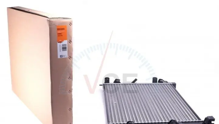 Радиатор, охлаждение двигателя NRF 53002 (фото 1)