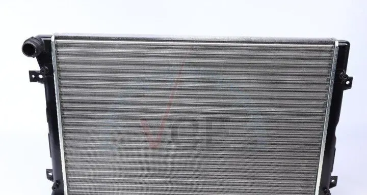 Радиатор, охлаждение двигателя NRF 53022 (фото 1)