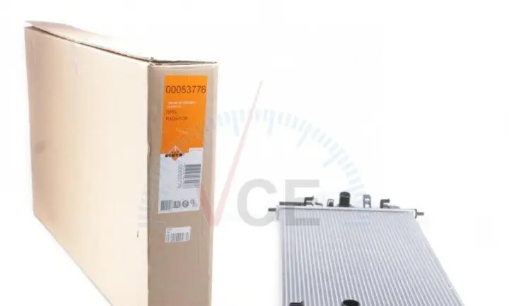 Радиатор, охлаждение двигателя NRF 53776 (фото 1)