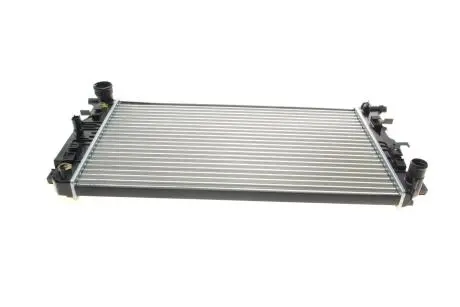Радиатор охлаждения двигателя NRF 53833A