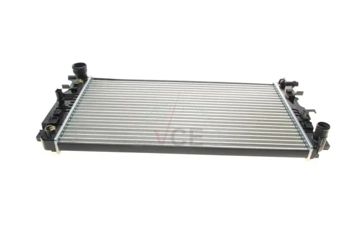 Радиатор охлаждения двигателя NRF 53833A (фото 1)