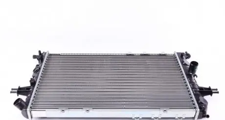 Радіатор, охолодження двигуна NRF 53898