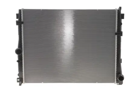 Радиатор охлаждения двигателя NRF 550210