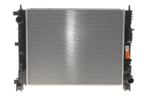 Радиатор, охлаждение двигателя dacia duster 17- NRF 550240