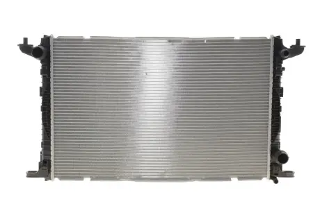 Радиатор охлаждения двигателя NRF 550276