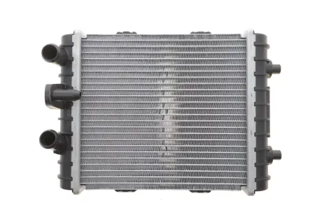 Радіатор охолодження двигуна NRF 550329