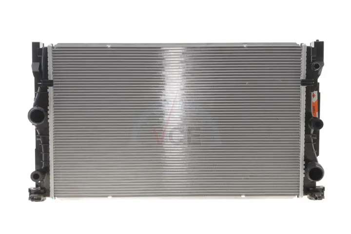 Фото 1 - Радиатор охлаждения bmw 5 /7 15- b47/b57 NRF 550367 Радиатор охлаждения bmw 5 /7 15- b47/b57 NRF 550367 (фото 1)