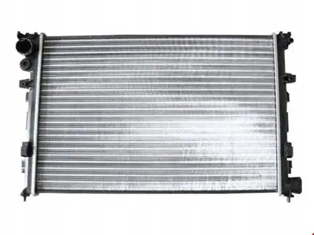 Радиатор основной psa expert/jumpy/scudo 1.8/1.9d/td/2.0/2.0hdi 94- POLCAR 238008A3