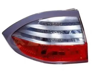 Фонарь задний POLCAR 328087-E