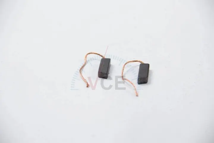 Щетки генератора к-кт 2 шт PowerMax 81112125 (фото 1)