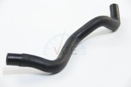 Патрубок водяний berlingo-partner 2.0hdi (масл.радіатор - фланець) RAPRO R15247