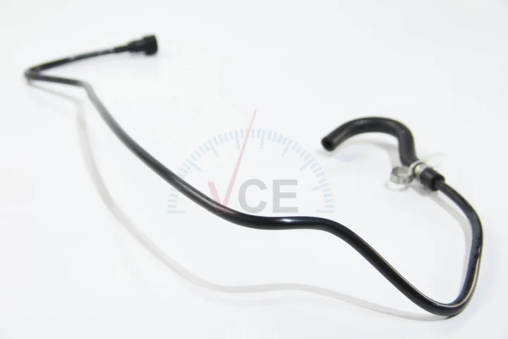 Фото 1 - Патрубок системы охлаждения fiesta-fusion 1.25-1.6i 01- (расш.бачок-радиатор) RAPRO R16258 Патрубок системы охлаждения fiesta-fusion 1.25-1.6i 01- (расш.бачок-радиатор) RAPRO R16258 (фото 1)