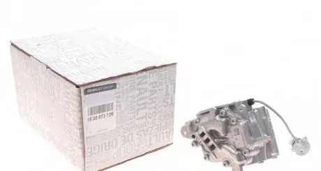 Масляный насос RENAULT 150007372R