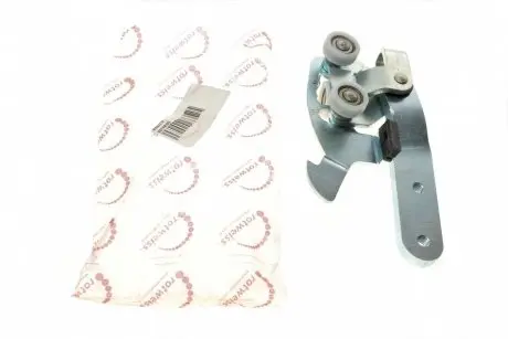 Ролик двери (боковой/нижний) fiat ducato/peugeot boxer 02-06 (с кронштейном) (1352231080) ROTWEISS RWS1219