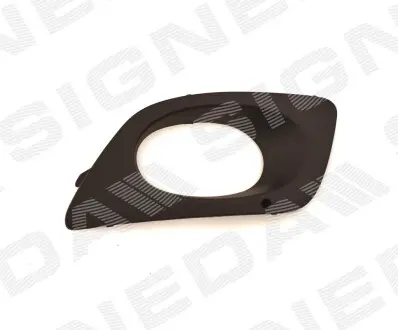 Решетка в бампер SIGNEDA PBZ99246GAR