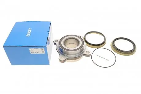 Комплект підшипника маточини колеса SKF VKBA 7633